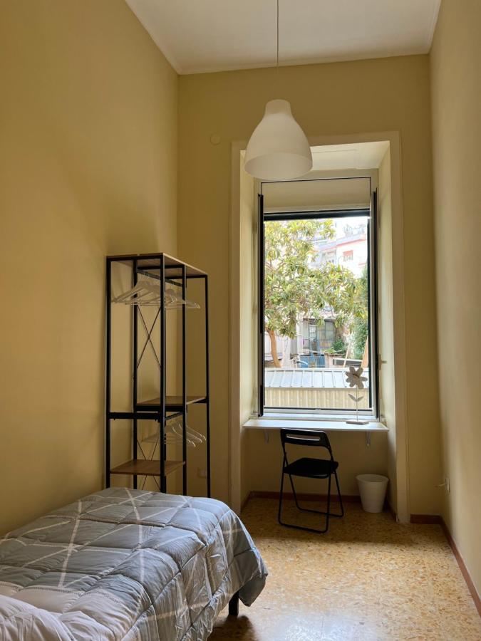 Appartement Wanda Bleisure à Naples Extérieur photo