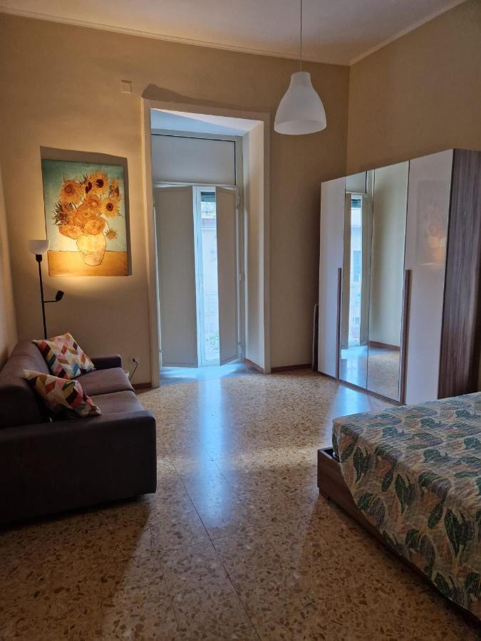Appartement Wanda Bleisure à Naples Extérieur photo