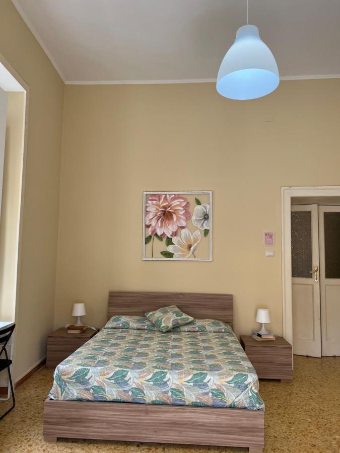 Appartement Wanda Bleisure à Naples Extérieur photo